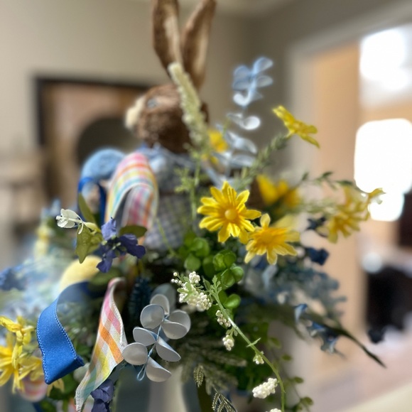 SOLD!
Easter Bunny Candlestick Centerpiece - Picture 4 of 4